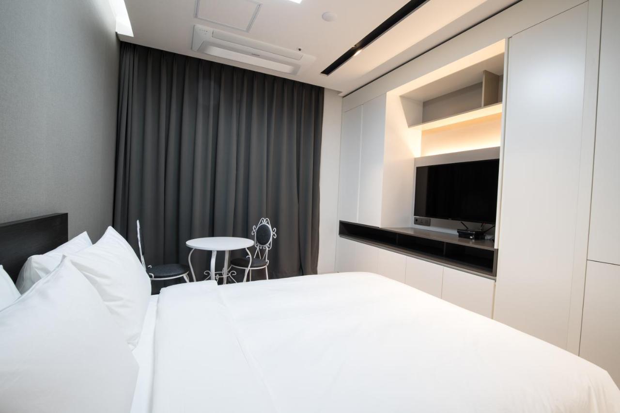 Sunrise Hotel Junior Suite Room11F Sea- View 束草市 外观 照片