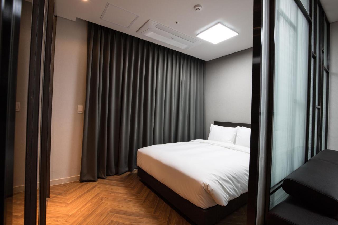 Sunrise Hotel Junior Suite Room11F Sea- View 束草市 外观 照片