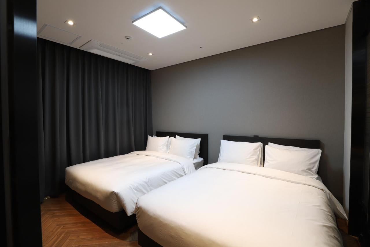 Sunrise Hotel Junior Suite Room11F Sea- View 束草市 外观 照片