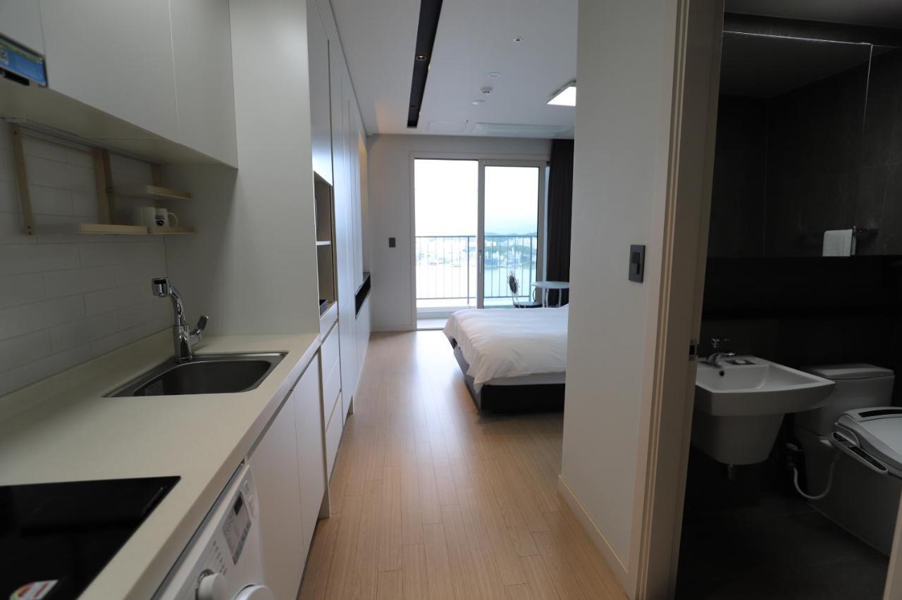Sunrise Hotel Junior Suite Room11F Sea- View 束草市 外观 照片