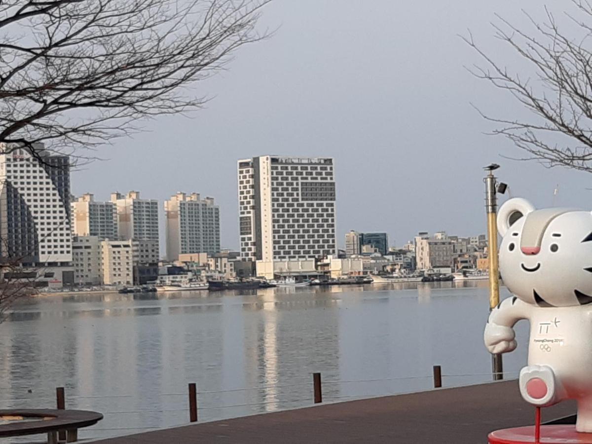 Sunrise Hotel Junior Suite Room11F Sea- View 束草市 外观 照片